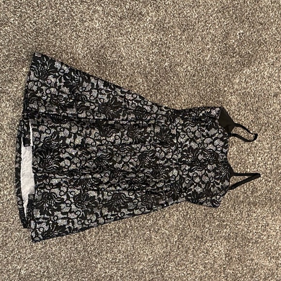 Black and Silver Short Sparkly Dress - Picture 2 of 4